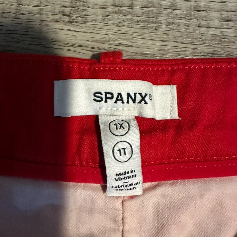 SPANX Red Ankle Cropped Pants - Picture 3 of 3